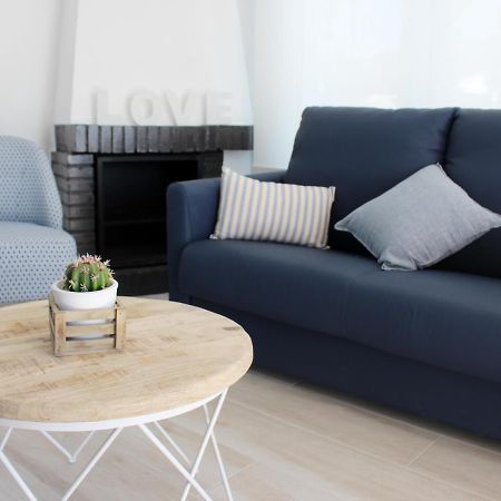 Villa La Costa - 3 Apartamentos Turisticos روساس المظهر الخارجي الصورة